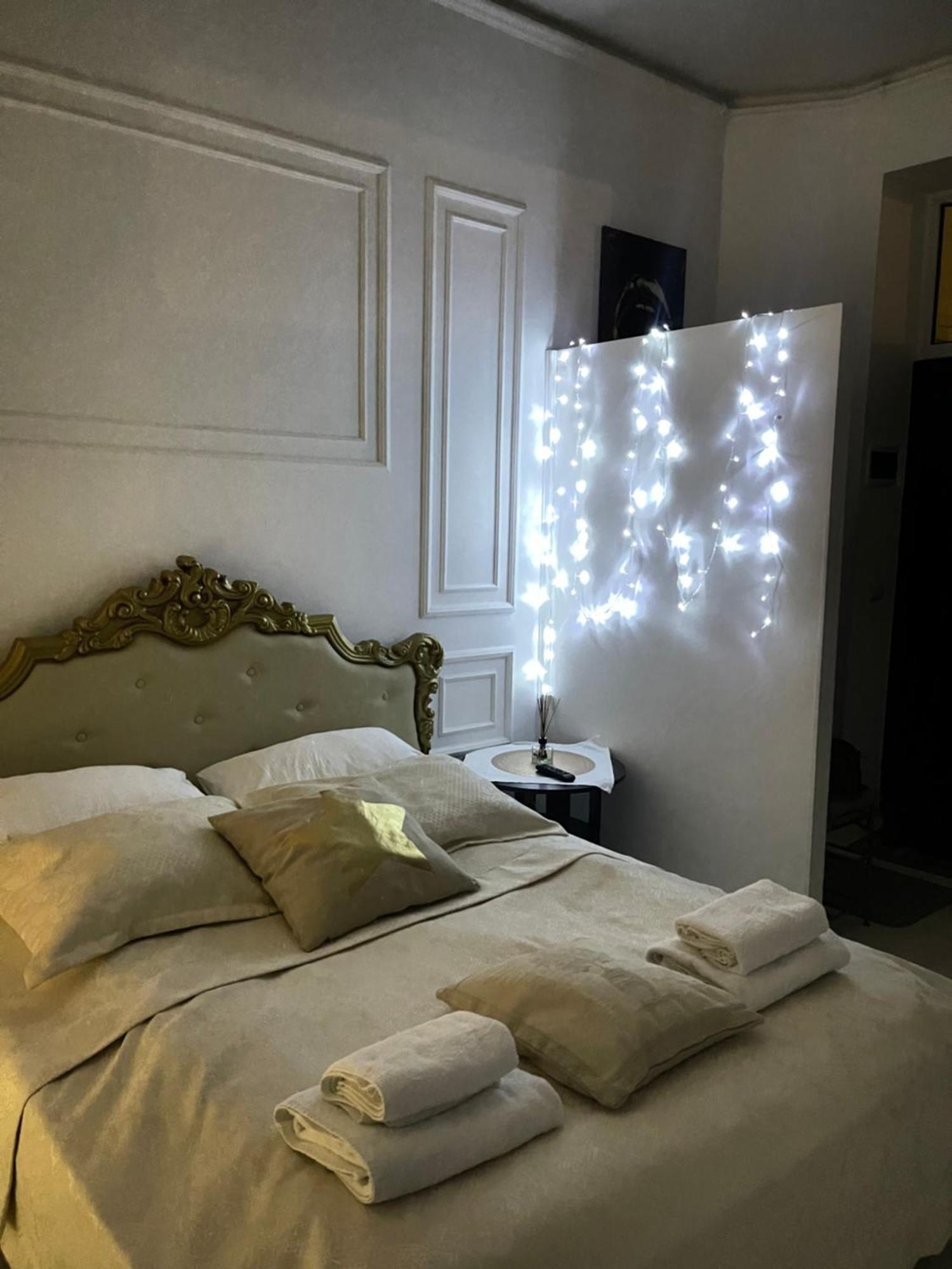 Vintage Apartment Kotlyarska10 Lviv Buitenkant foto